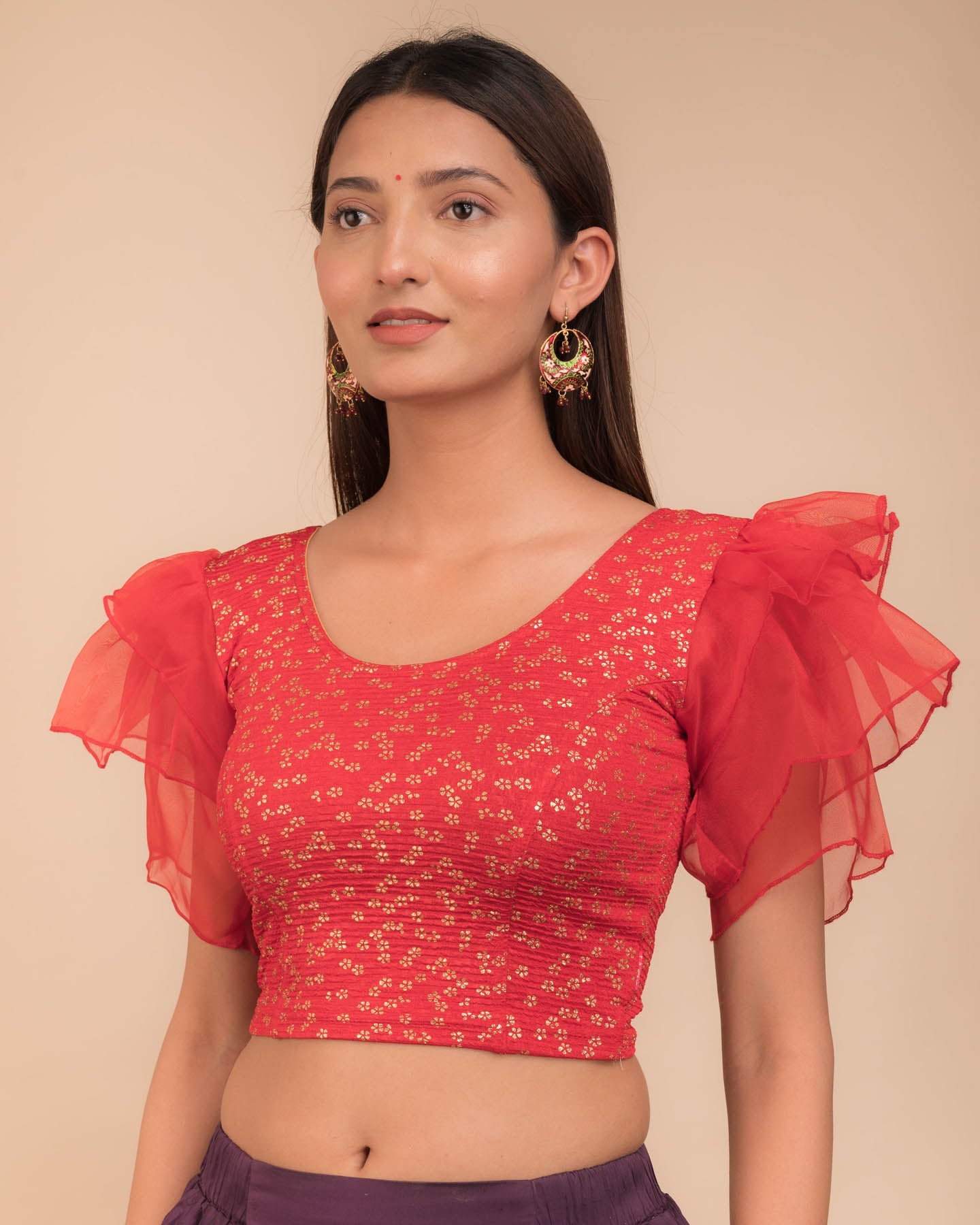 Side angle highlighting the sleeve depth and fit silhouette