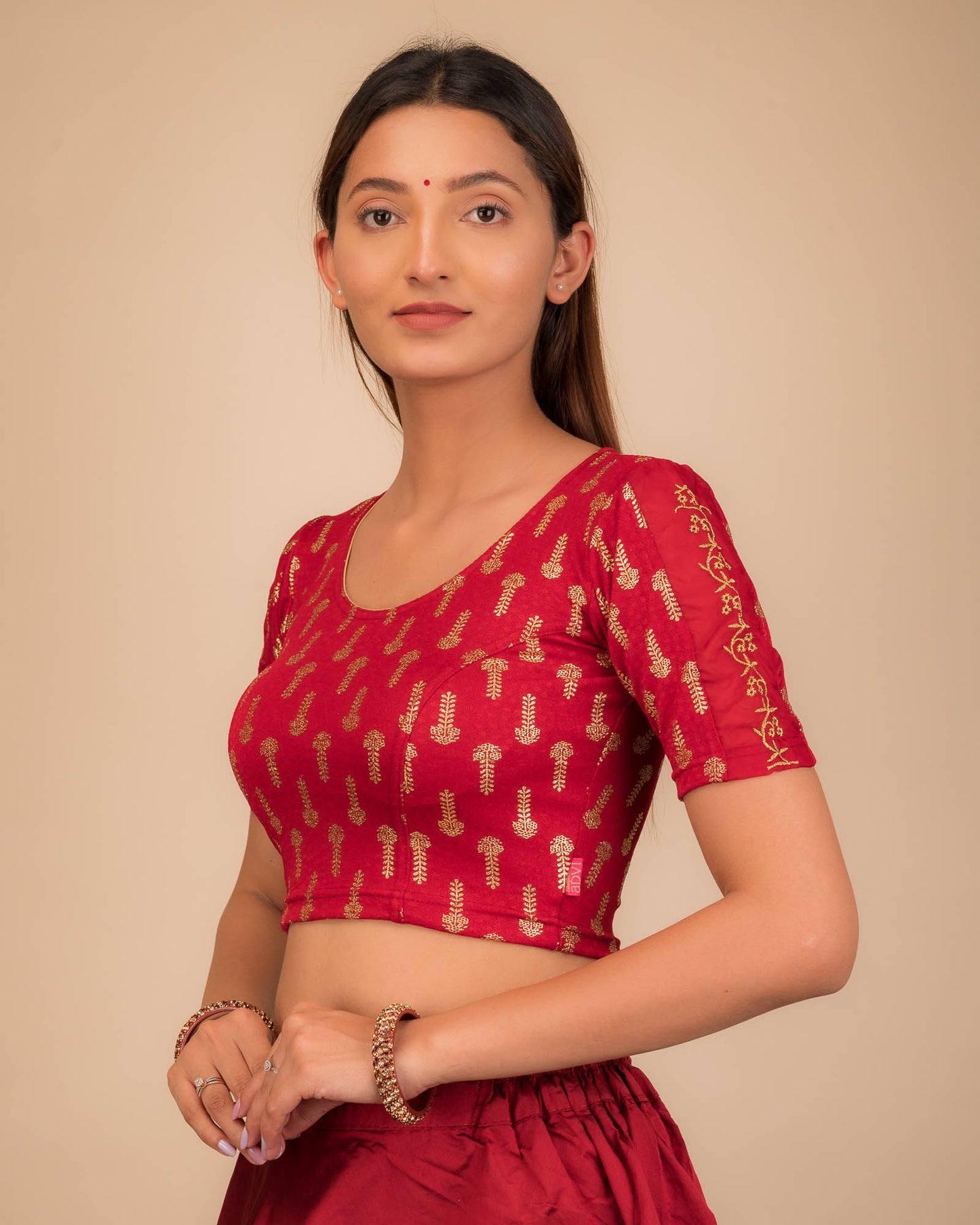 Side profile highlighting the fit and sleeve length