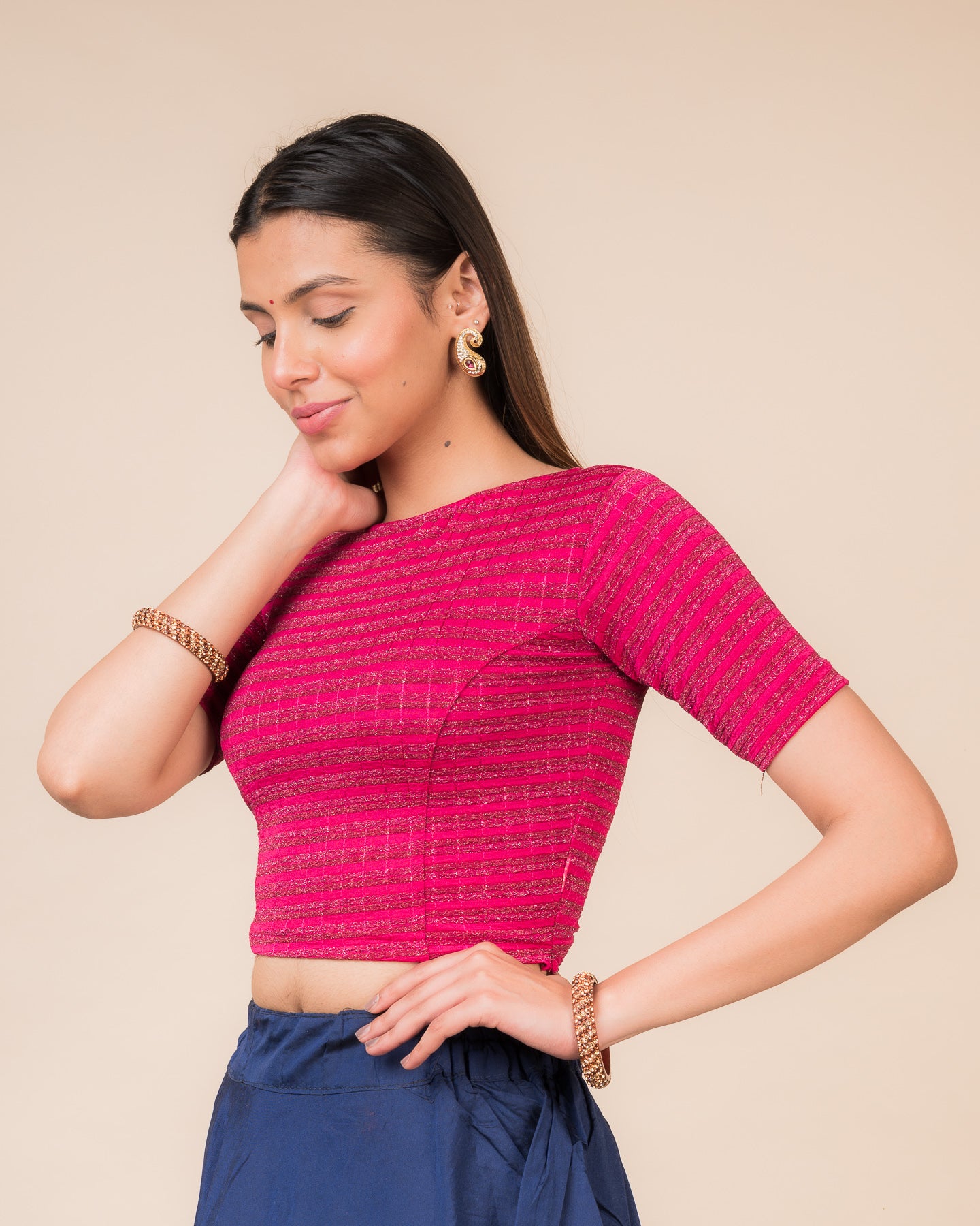 Side profile highlighting the fit and sleeve length