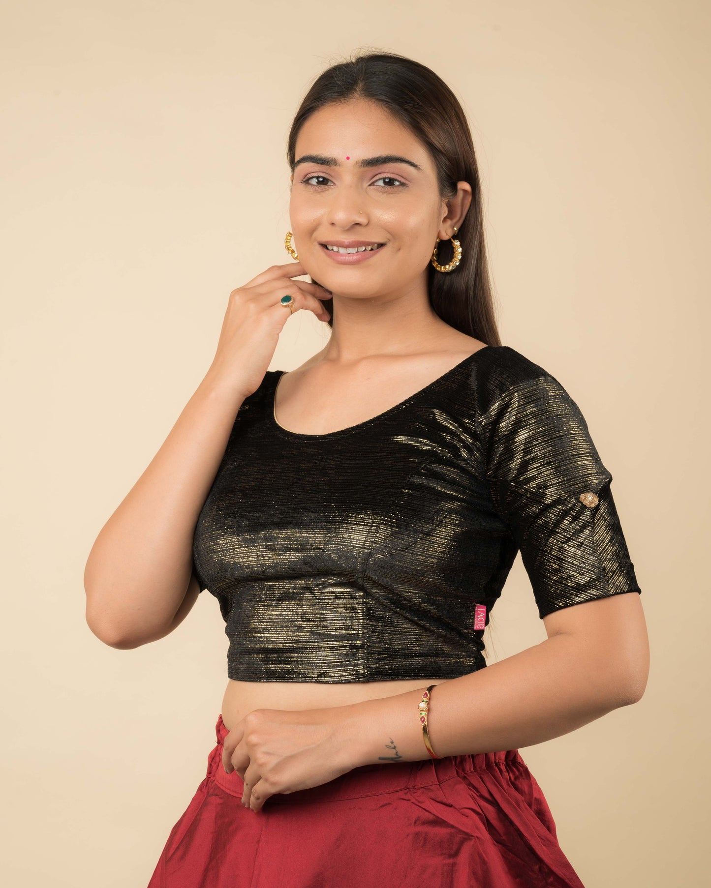 Side profile highlighting the fit and sleeve length