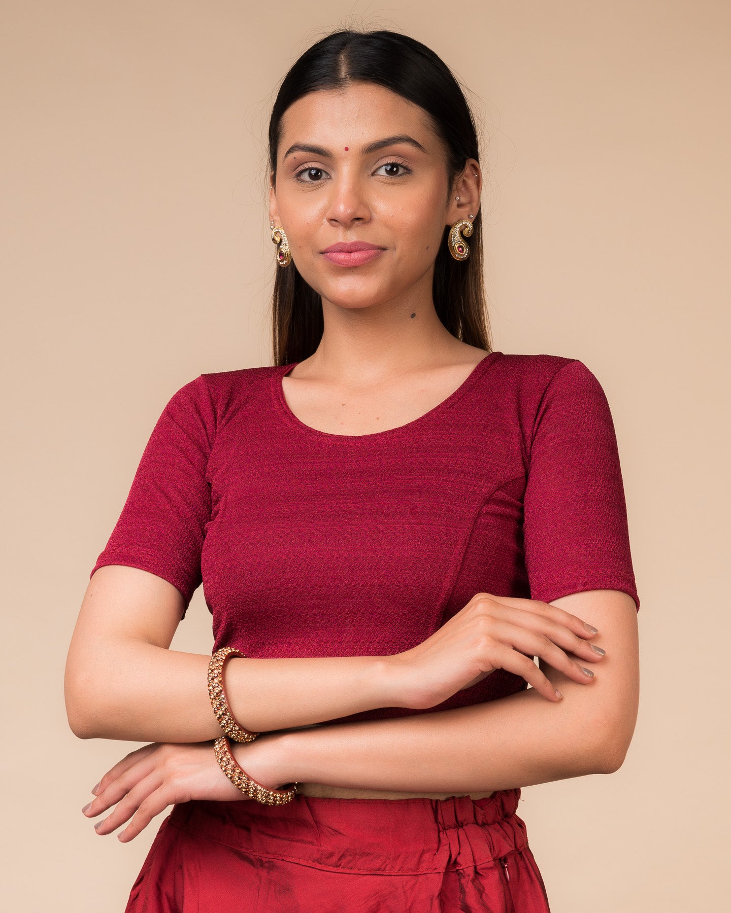 Arishta Maroon Hook Closure Bustier Blouse – Advi Round Neck Classic