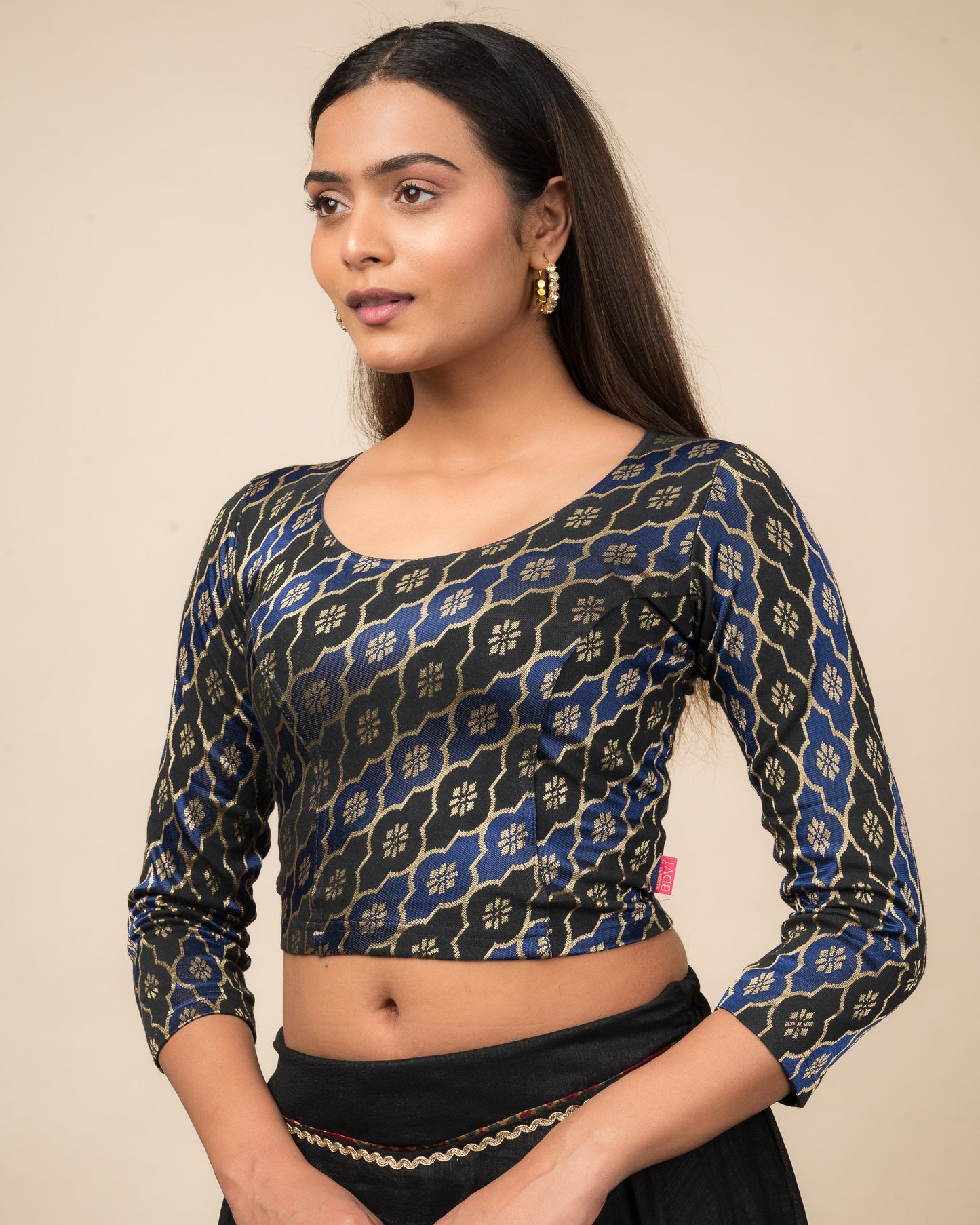 Shillong Winter Multicolour Persian Jaal Long Sleeve Stretchable Saree Blouse