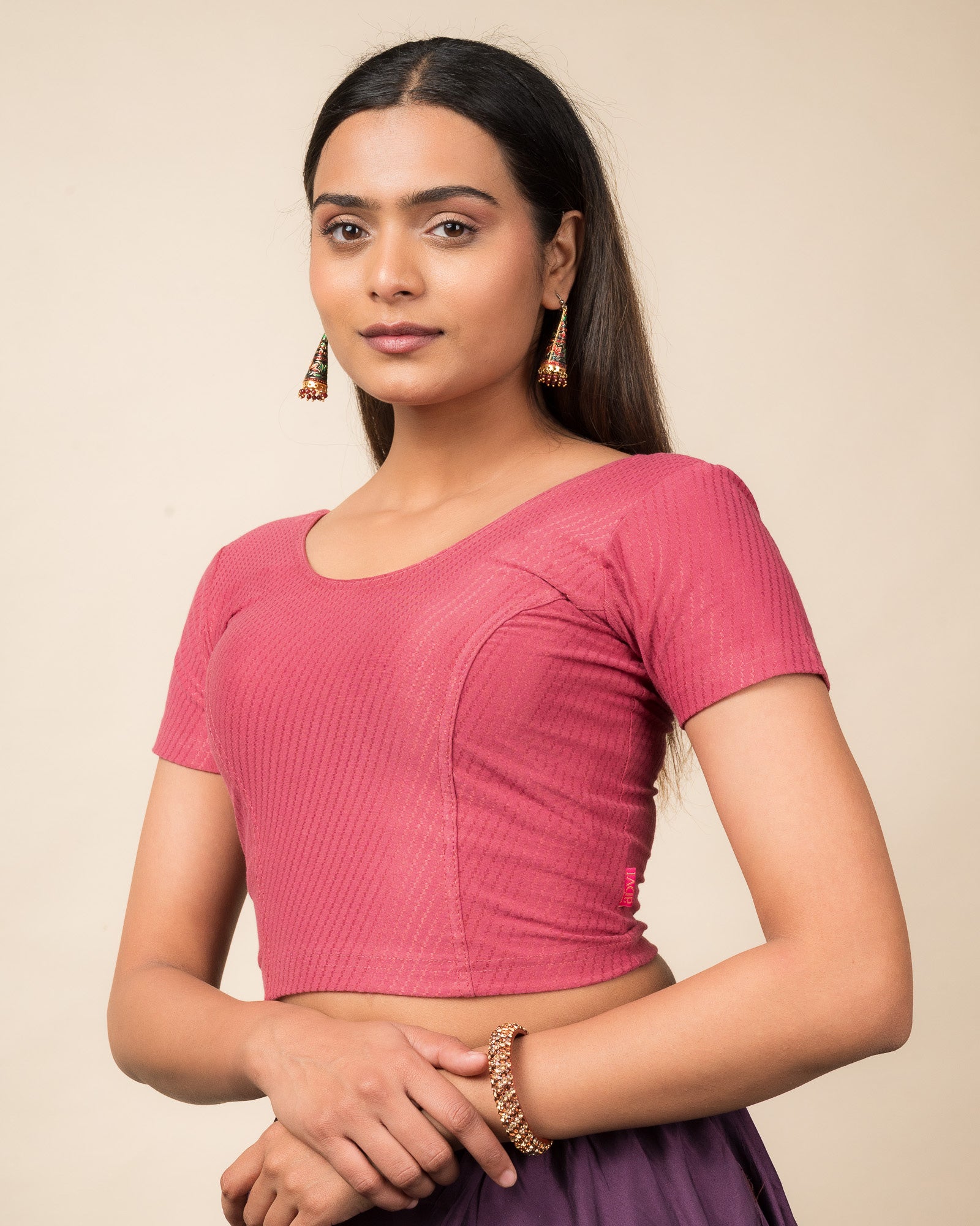 Side profile highlighting the fit and sleeve length
