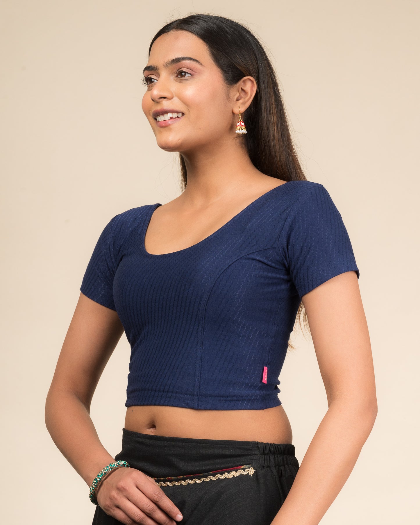 Side profile highlighting the fit and sleeve length