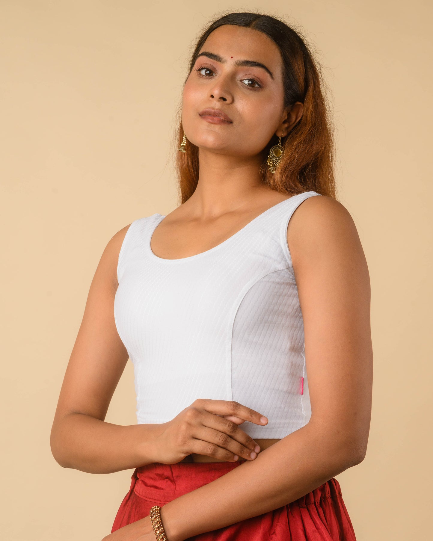 Maria White Shimmer Lace Readymade Saree Blouse – Advi Set of 2