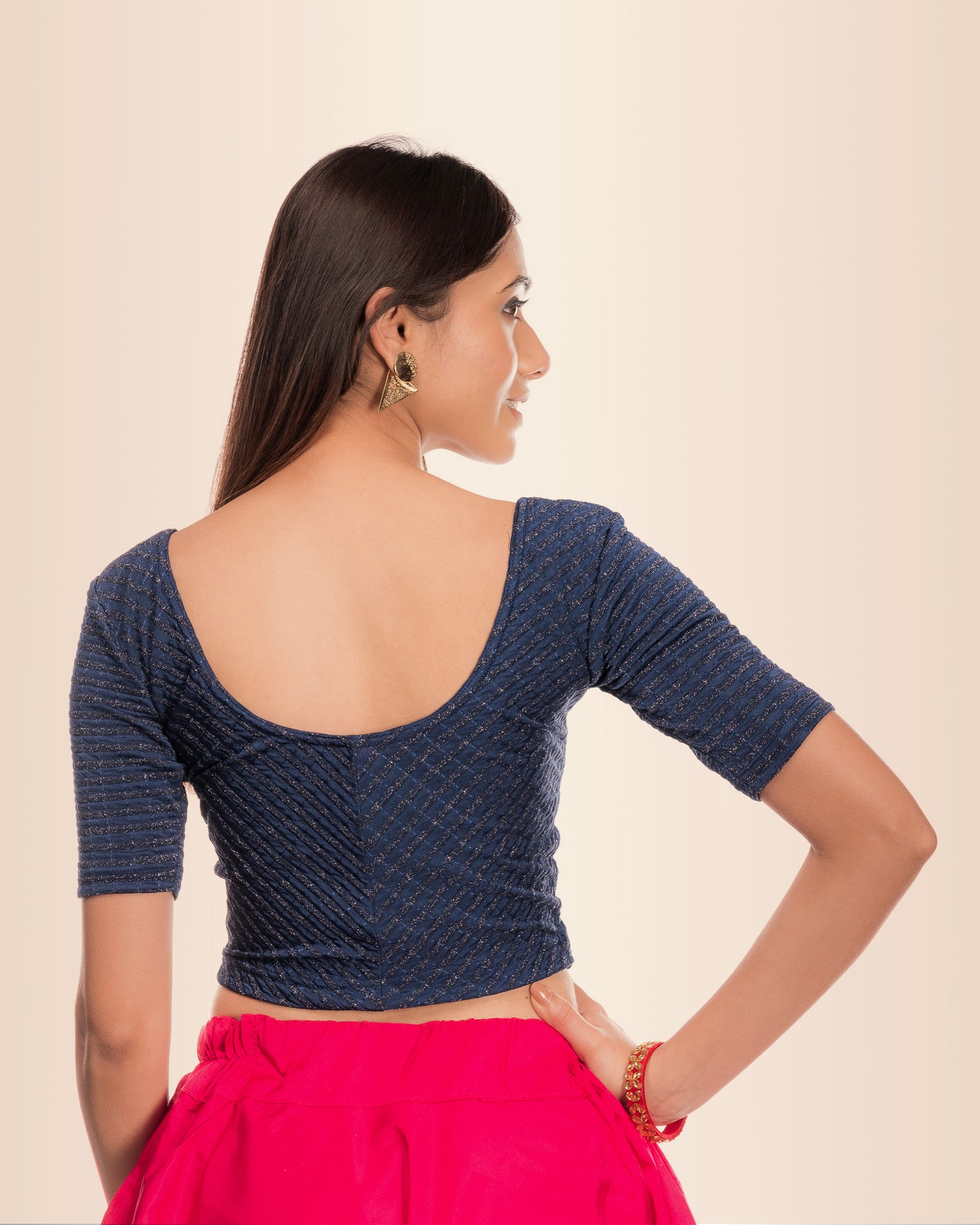 Rear view showcasing the zig‑zag pattern across the back and slip‑on fit