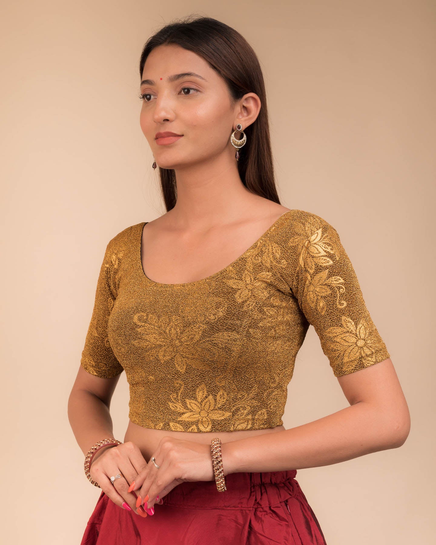 Side profile highlighting the fit and sleeve design.