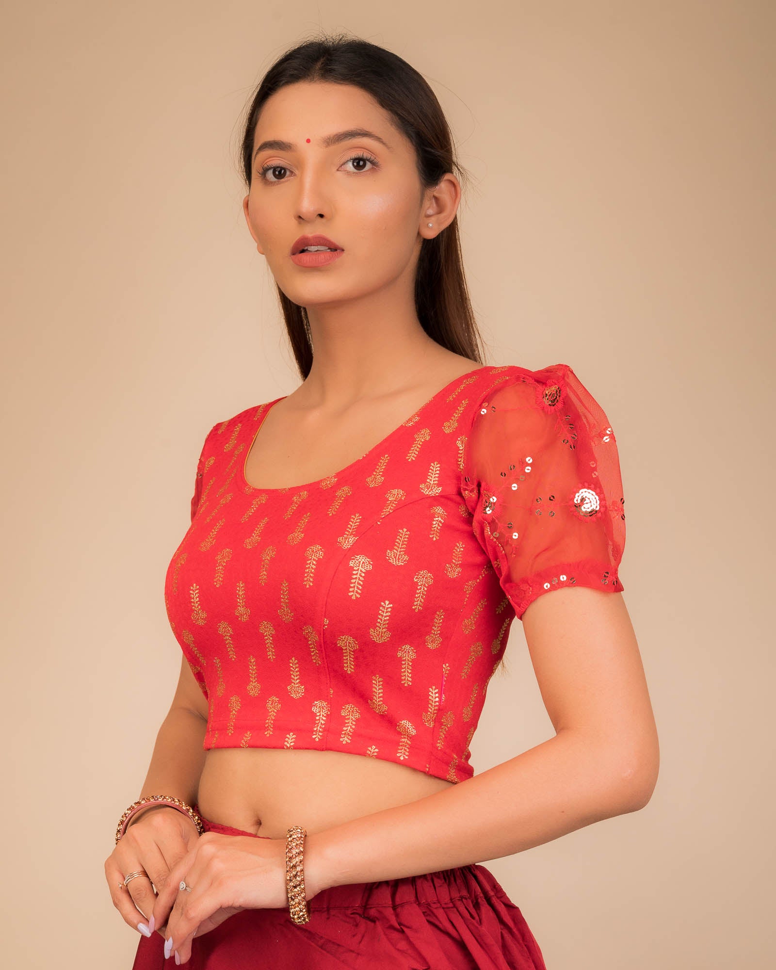  Side profile highlighting sleeve volume and fit.
