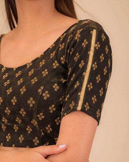 Close-up of jacquard fabric and motif detailing.