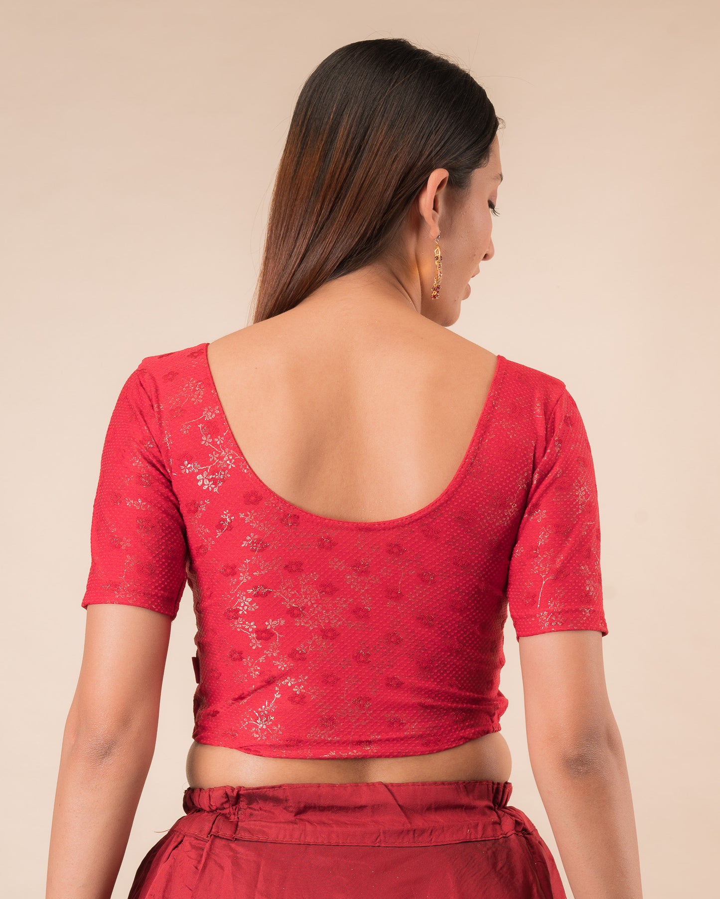 Rear view showcasing the zig-zag pattern on the back