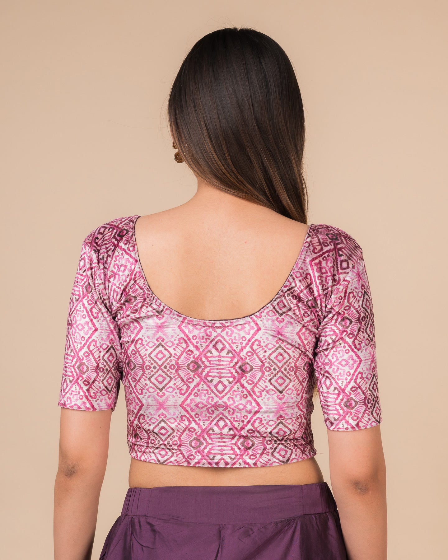 Arkha Pink Velvet Geometric Printed Saree Blouse – Stretchable Ready-to-Wear Elbow Sleeve