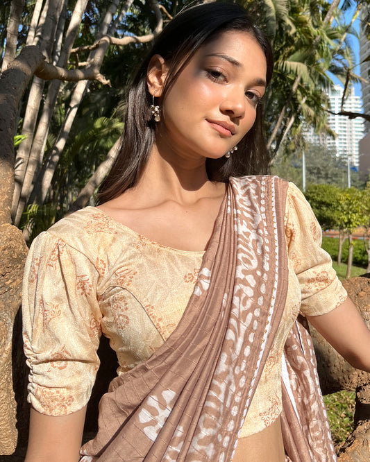 Model pairing the corset-style stretchable blouse with a traditional saree, demonstrating a complete ethnic look.