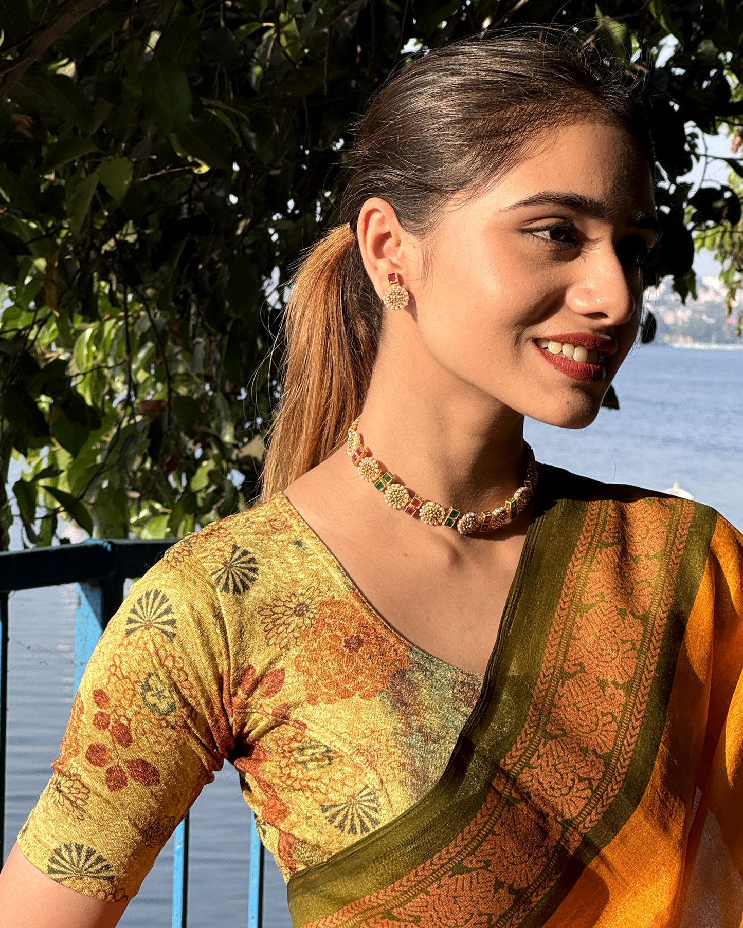 Baawri Green Multicolour Printed Stretchable Saree Blouse Advi