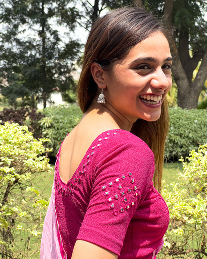 Side profile highlighting fit and sleeve structure.