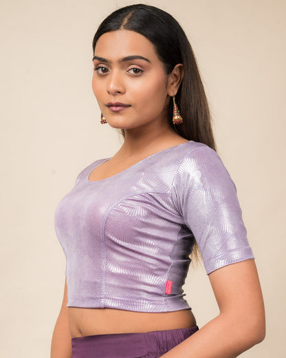 Side profile showing the fit and sleeve structure.