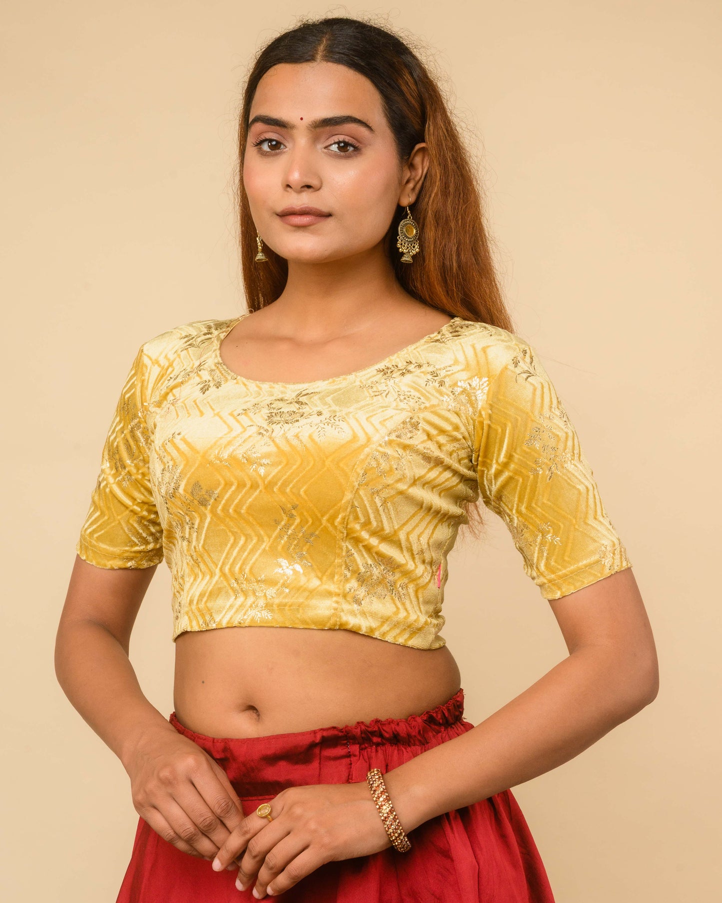 Keri Gold Metallic Velvet Floral Stretchable Saree Blouse – Advi