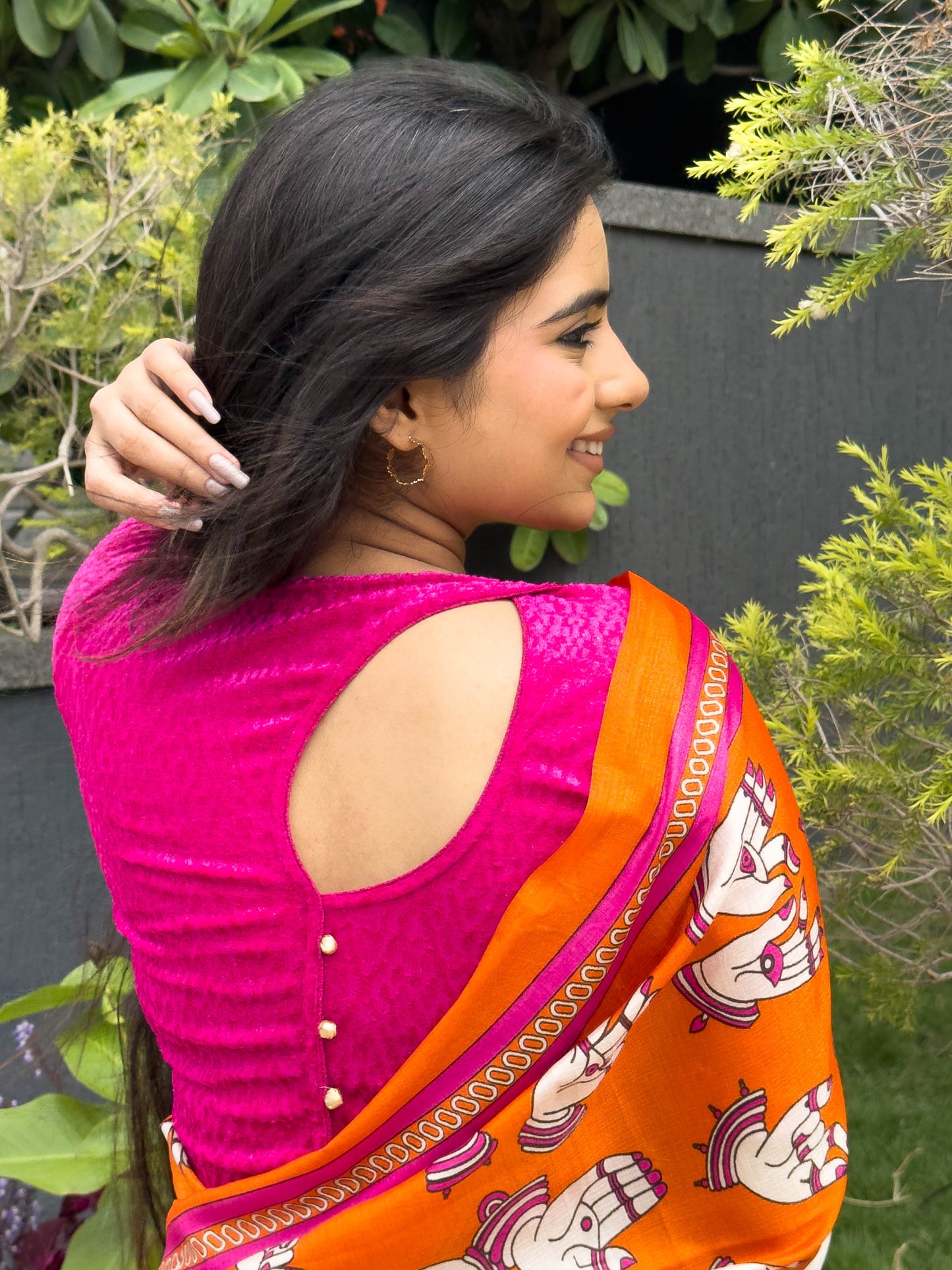 Chanda Rani Pink Bright Floral Brasso Velvet Stretchable Saree Blouse Advi