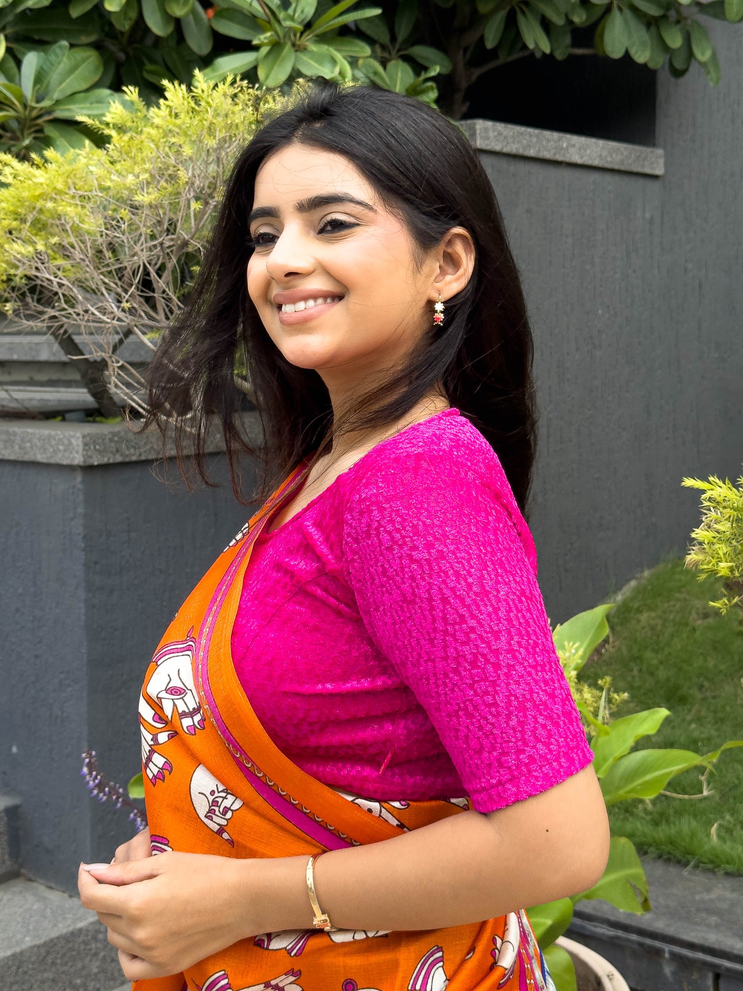 Chanda Rani Pink Bright Floral Brasso Velvet Stretchable Saree Blouse Advi