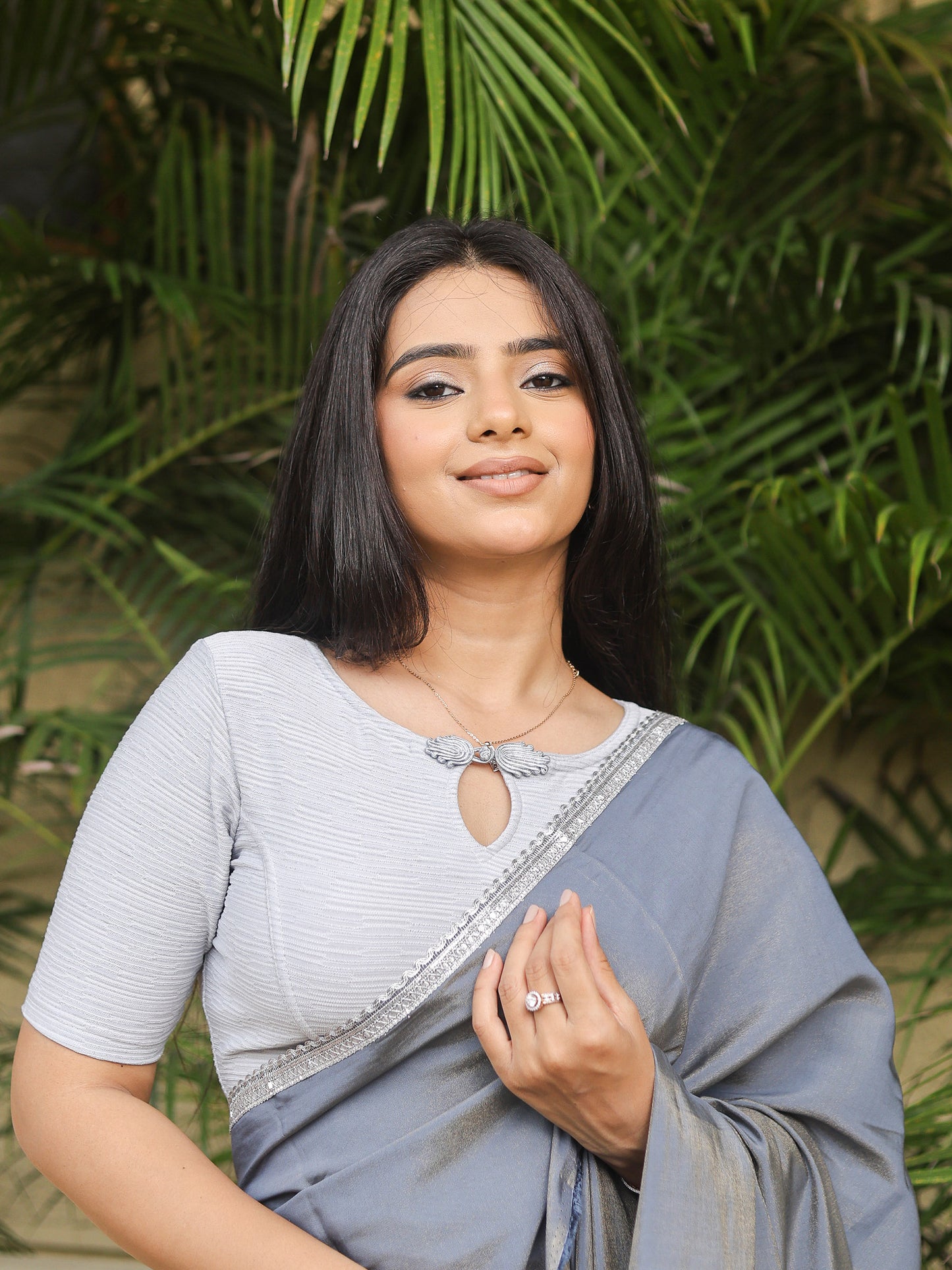 Maisha Gray Striped Zari Stretchable Saree Blouse Advi