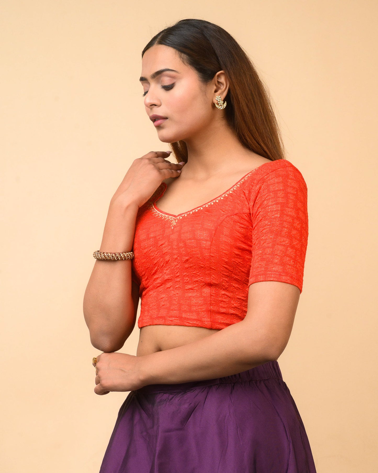 Morpankh Red Zari Embroidered Designer Neck Saree Blouse Advi