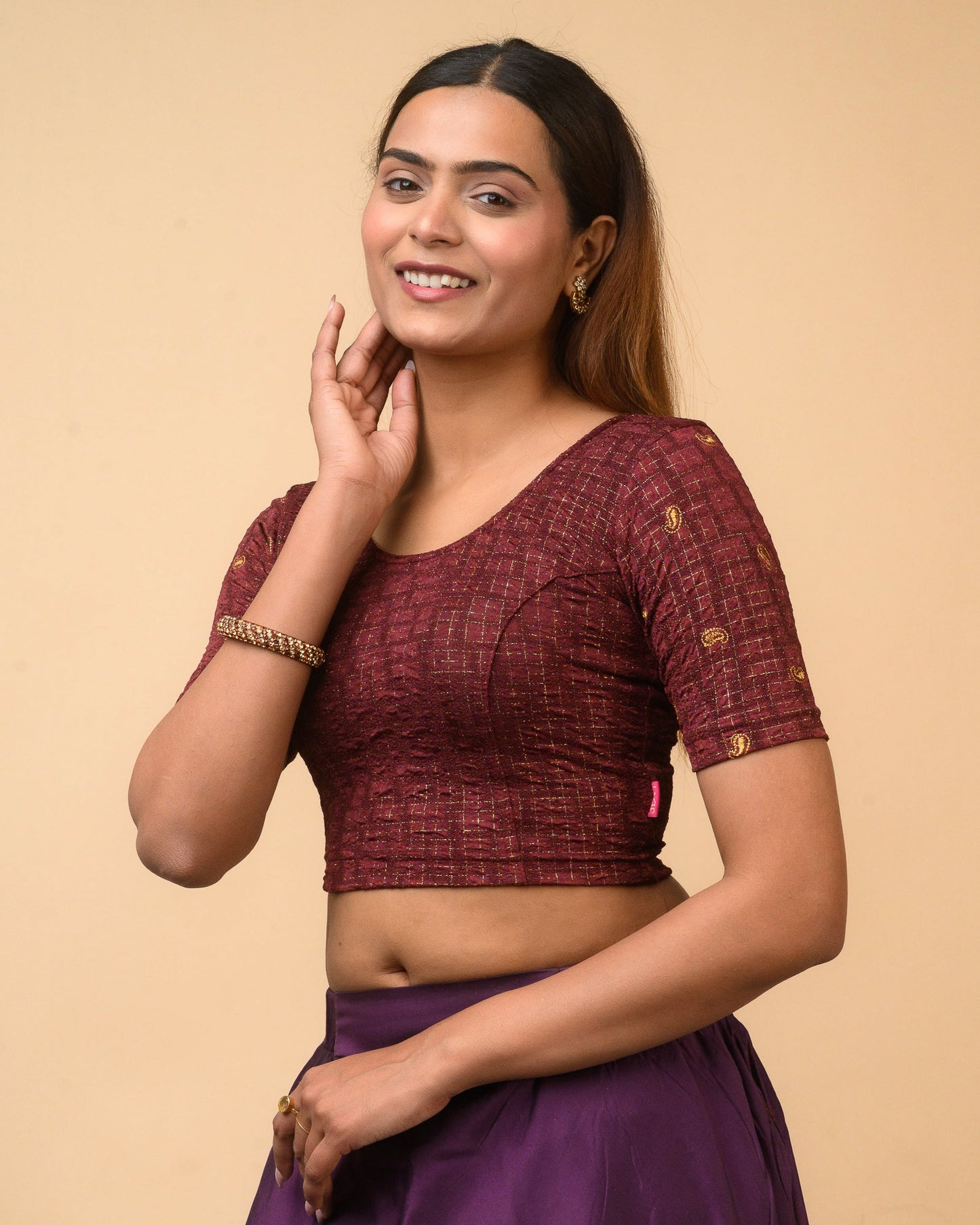 Sona Wine Foil Checkered Resham Work Saree Blouse Advi