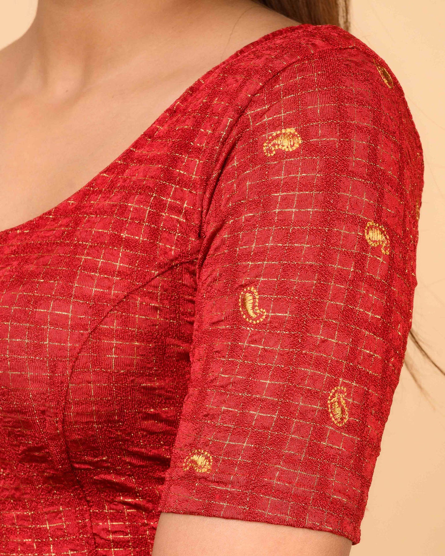 Sona Maroon Foil Checkered Resham Work Saree Blouse Advi