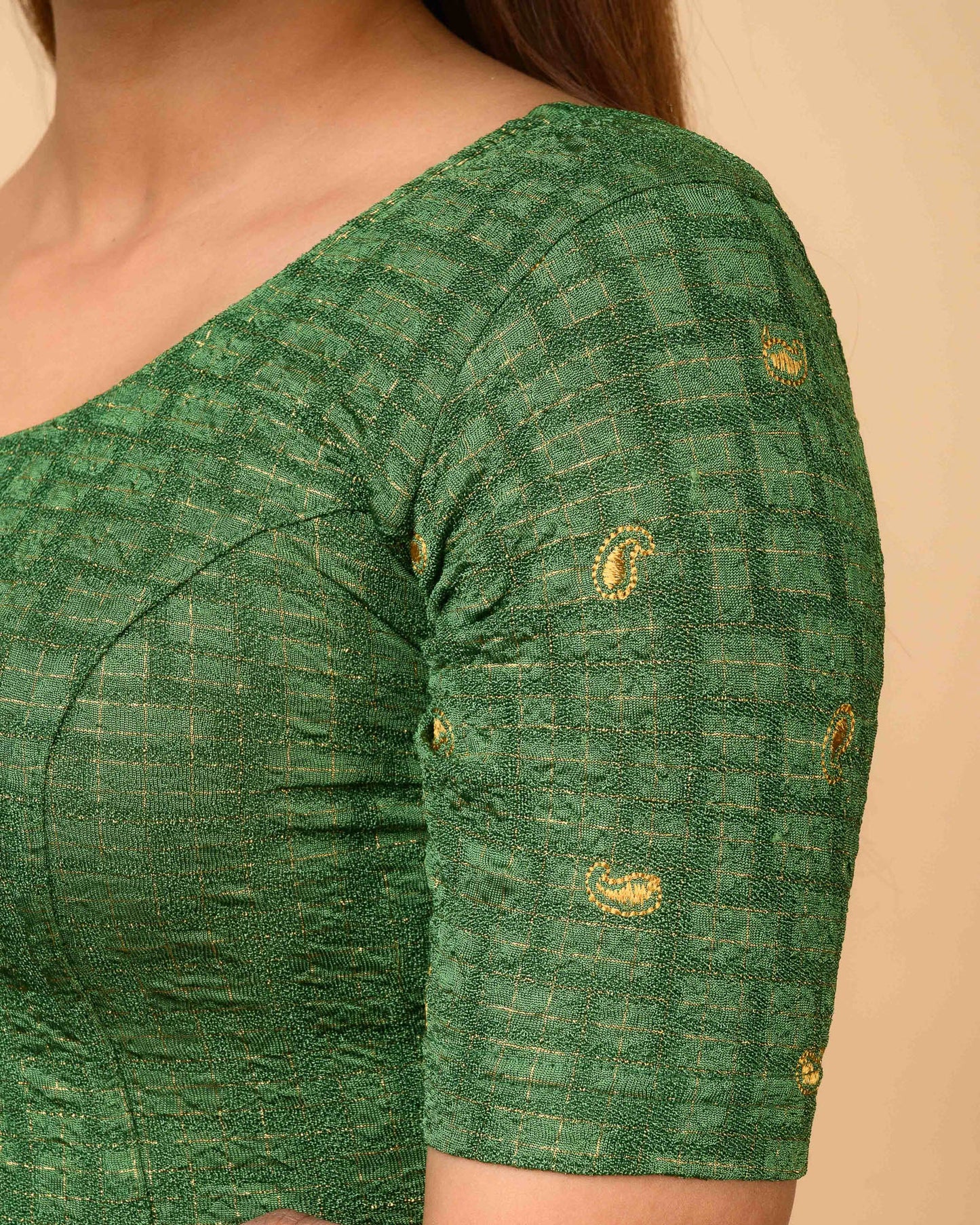 Sona Bottle Green Foil Checkered Resham Work Saree Blouse Advi