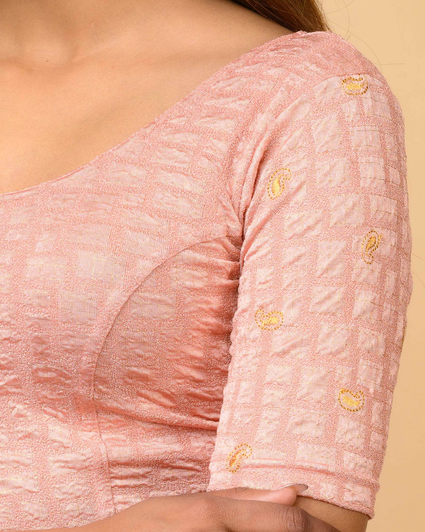 Sona Rose Foil Checkered Resham Work Saree Blouse Advi