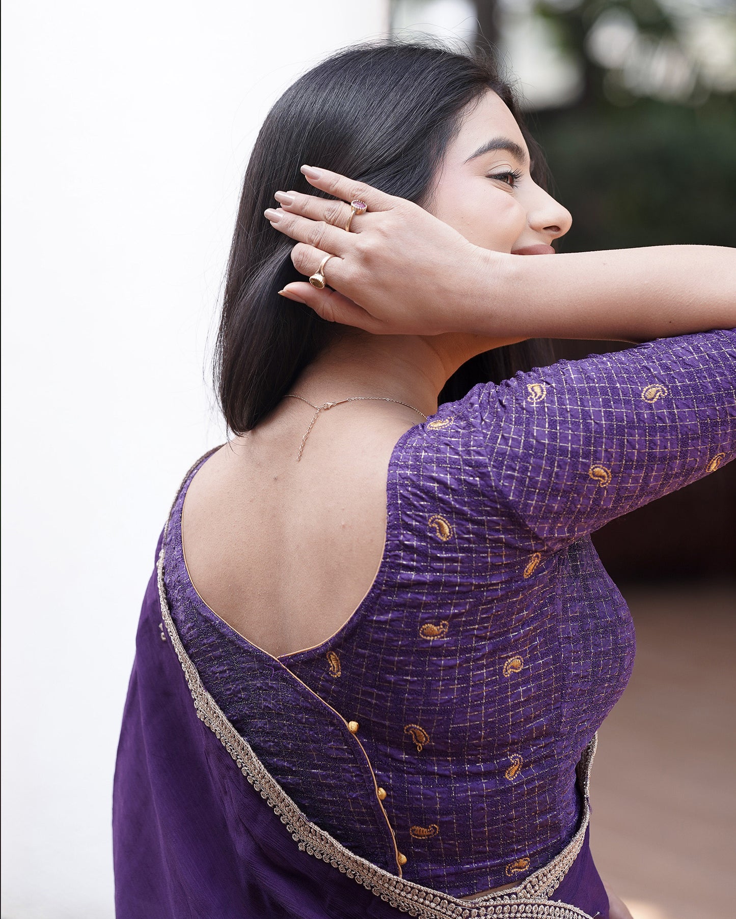 Sona Purple Foil Checkered Resham Work Saree Blouse Advi