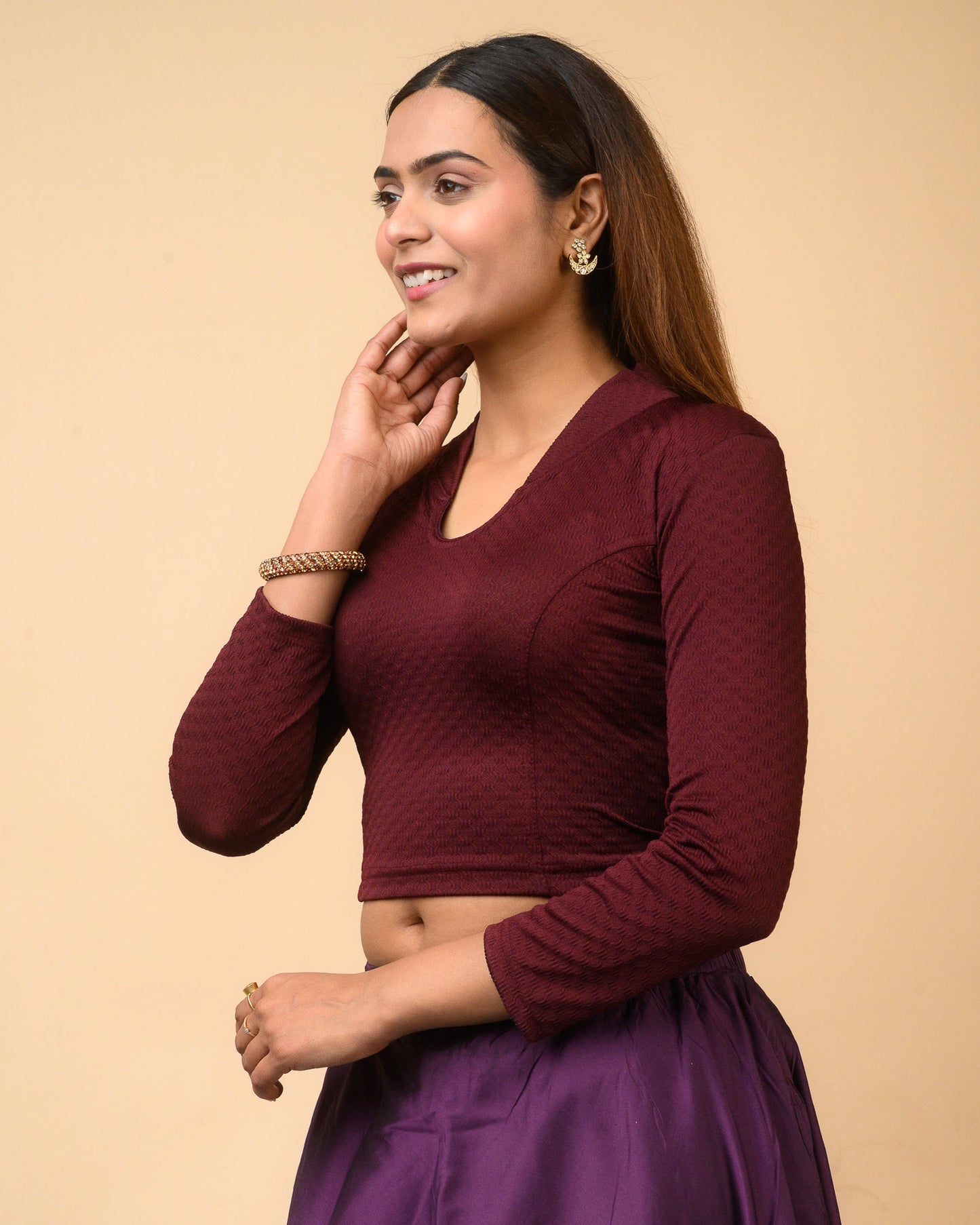 Tuhina Maroon Collar Long Sleeve Blouse