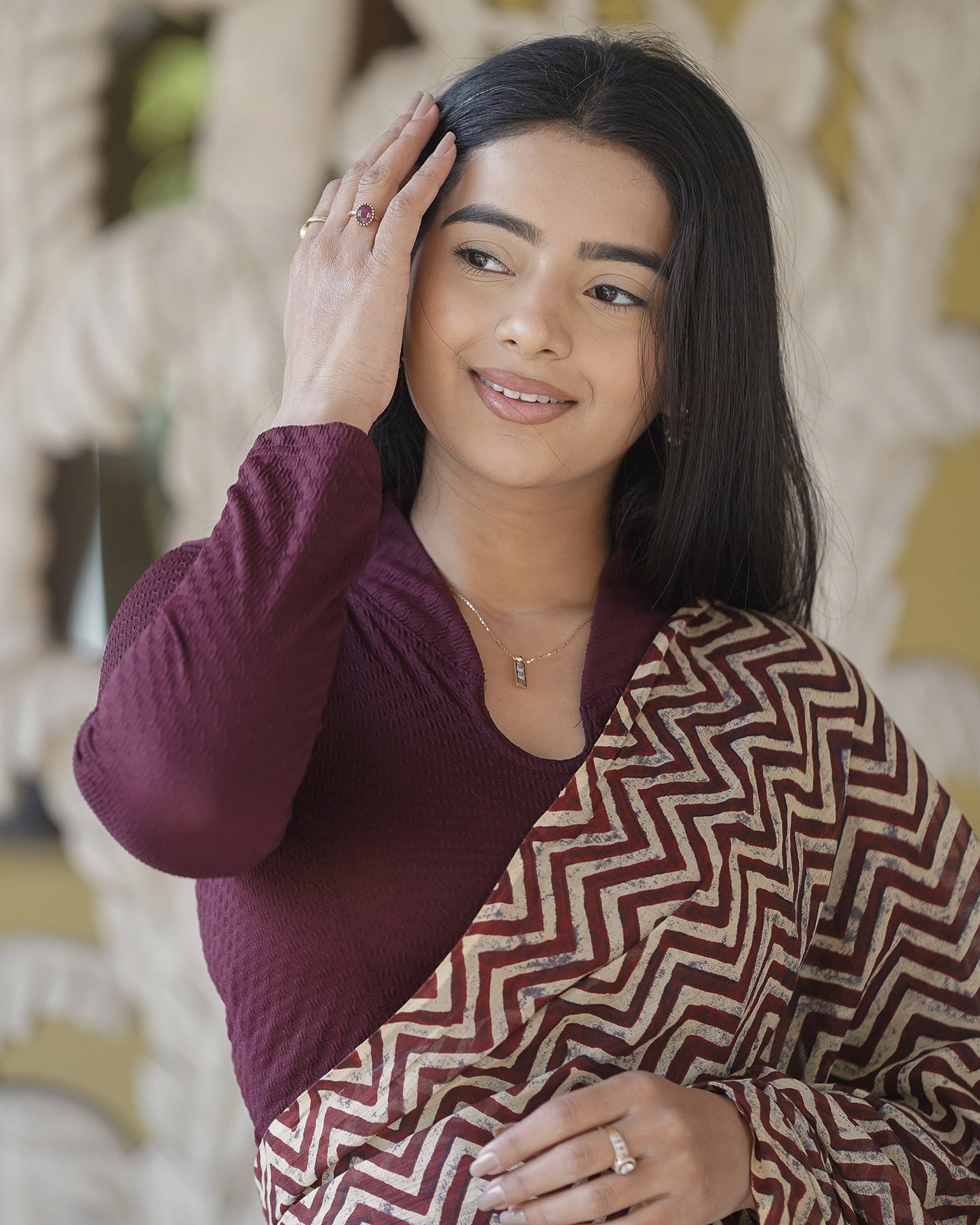 Tuhina Maroon Collar Long Sleeve Blouse