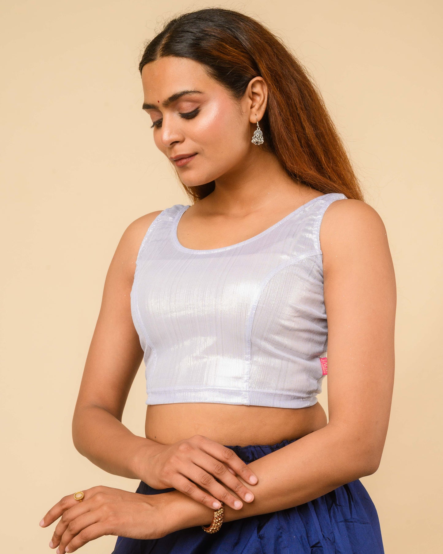 Oorfi Silver Metallic Shimmer Sleeveless Stretchable Saree Blouse Advi