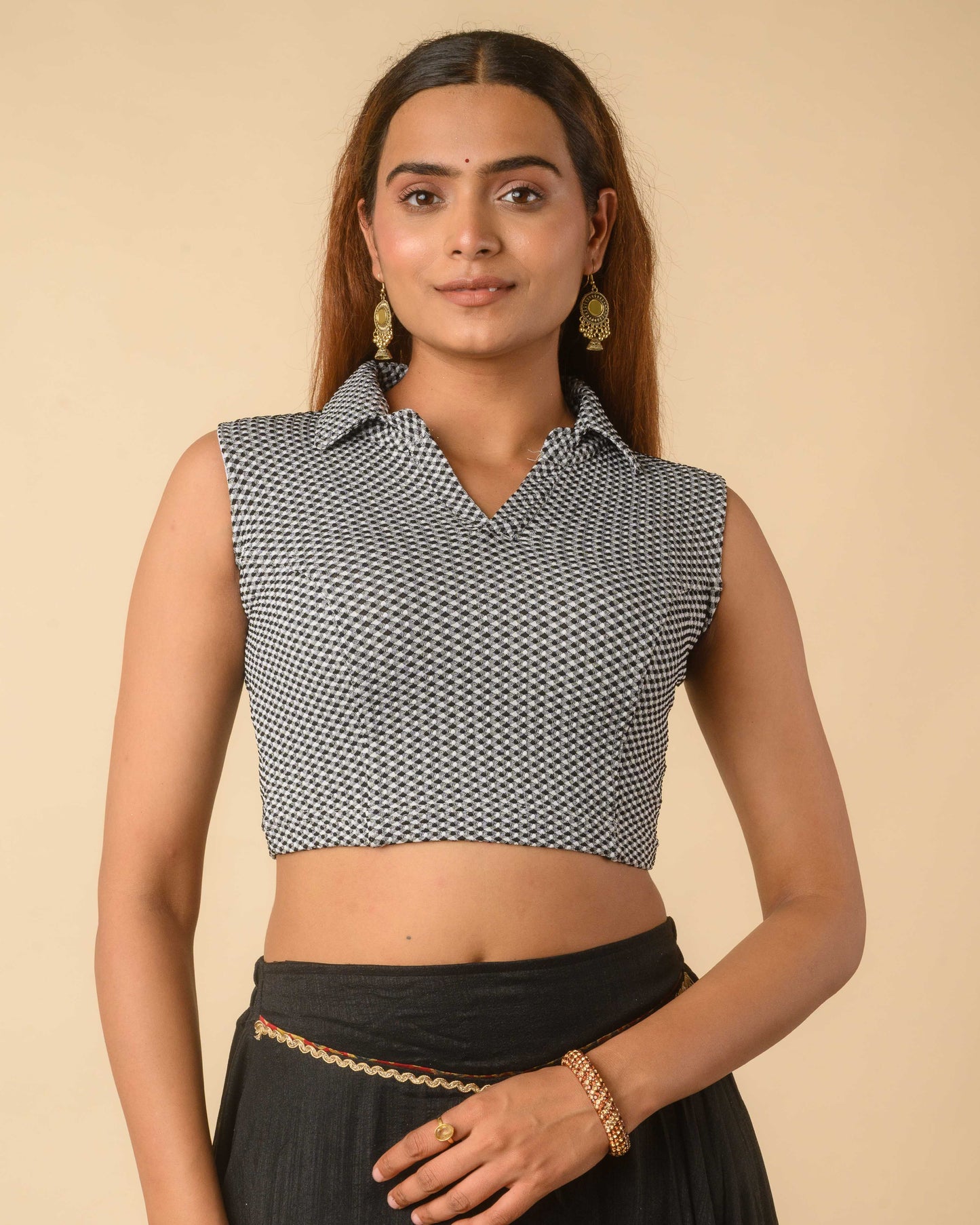 Daftar Black Gingham Sleeveless Stretchable Saree Blouse Advi