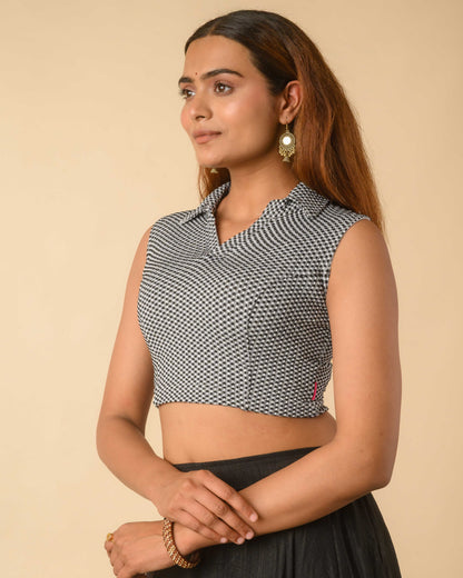 Daftar Black Gingham Sleeveless Stretchable Saree Blouse Advi