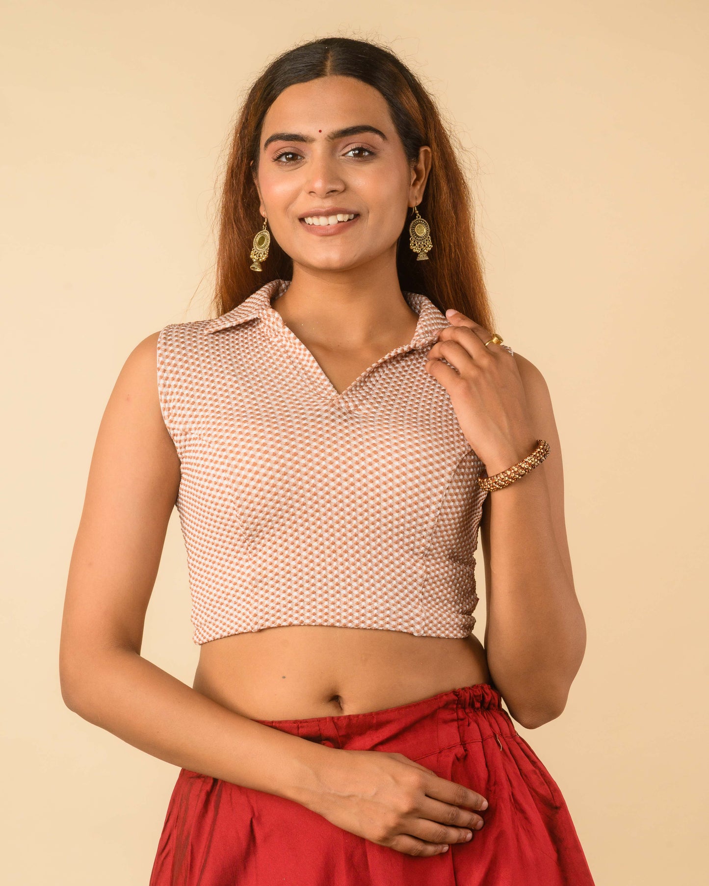 Daftar Brown Gingham Sleeveless Stretchable Saree Blouse Advi