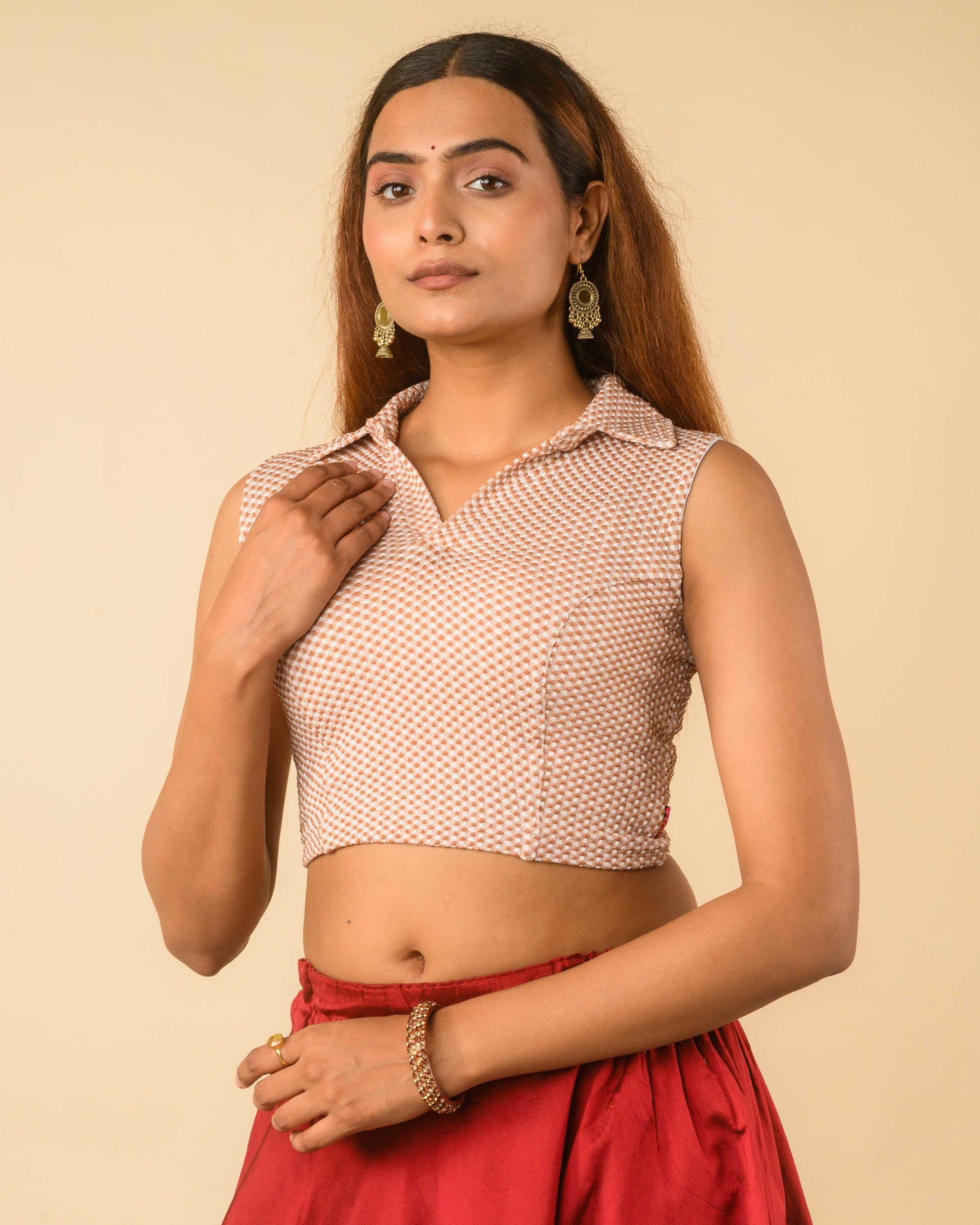 Daftar Brown Gingham Sleeveless Stretchable Saree Blouse Advi