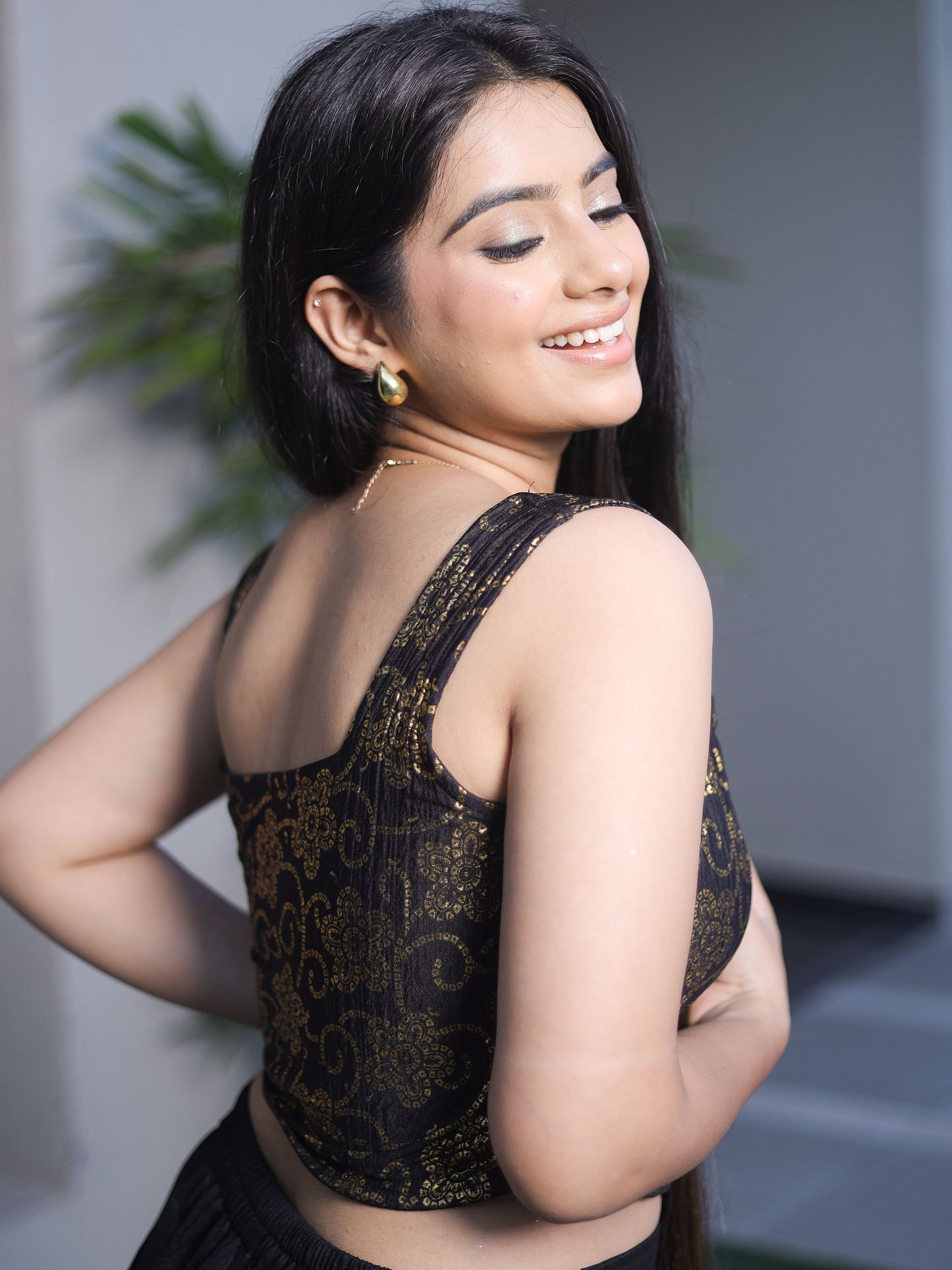 Padma Black Bandhej Corset Saree Stretchable Blouse with Square Neckline Advi