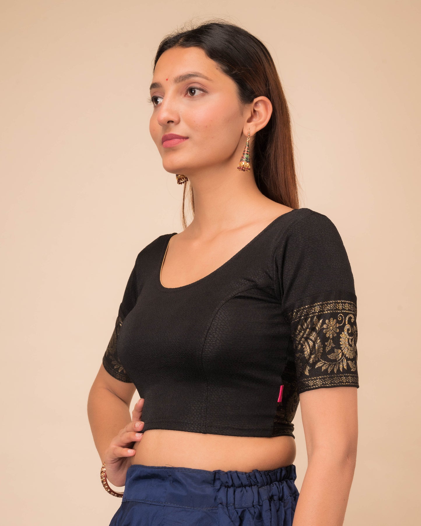 Swarna Gold Print Border Stretchable Slip On Blouse
