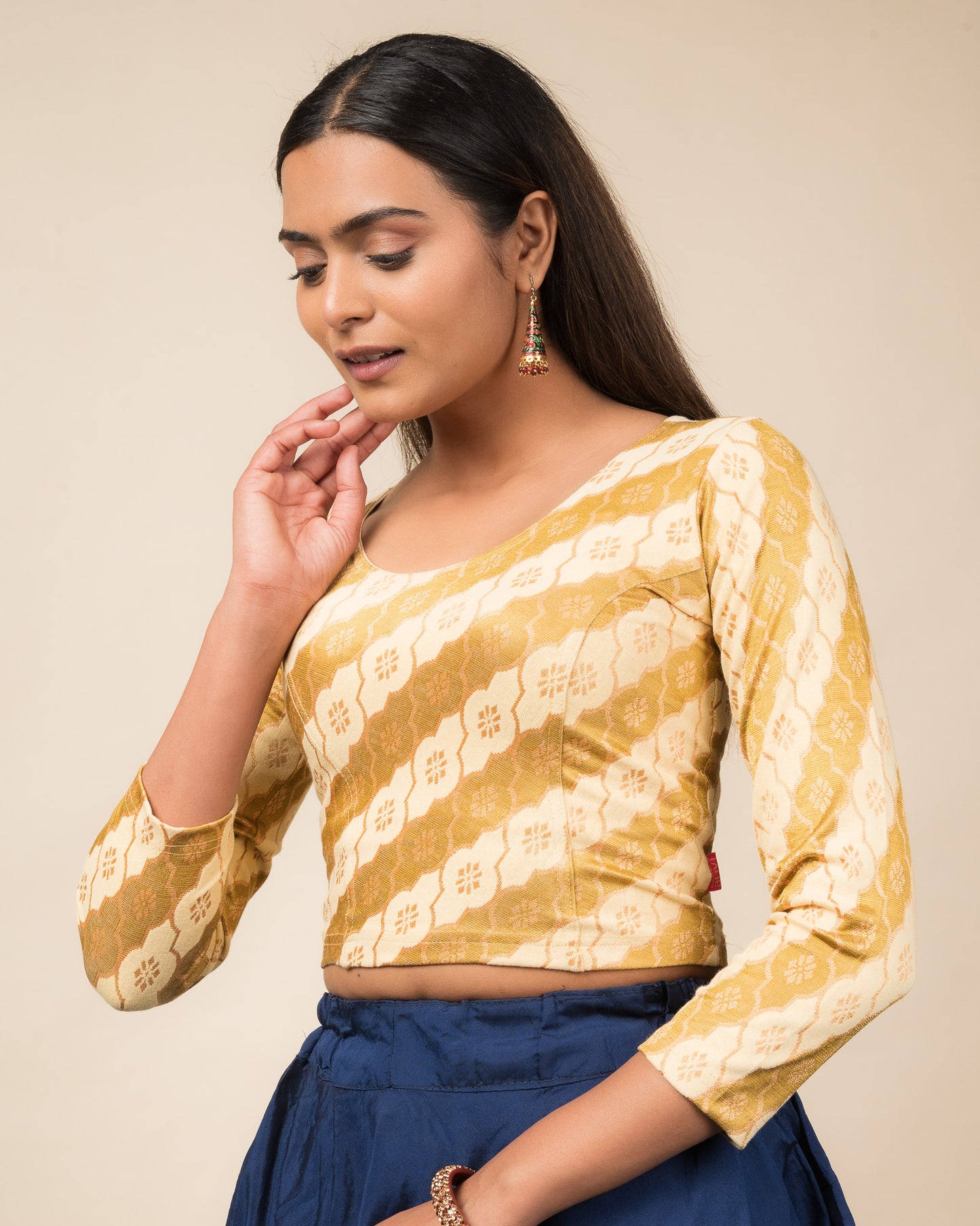 Shillong Winter Multicolour Persian Jaal Long Sleeve Stretchable Saree Blouse